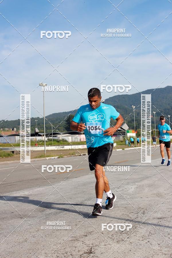 Buy your photos of the eventCORRIDA SOLIDARIA SANTA CASA on Fotop