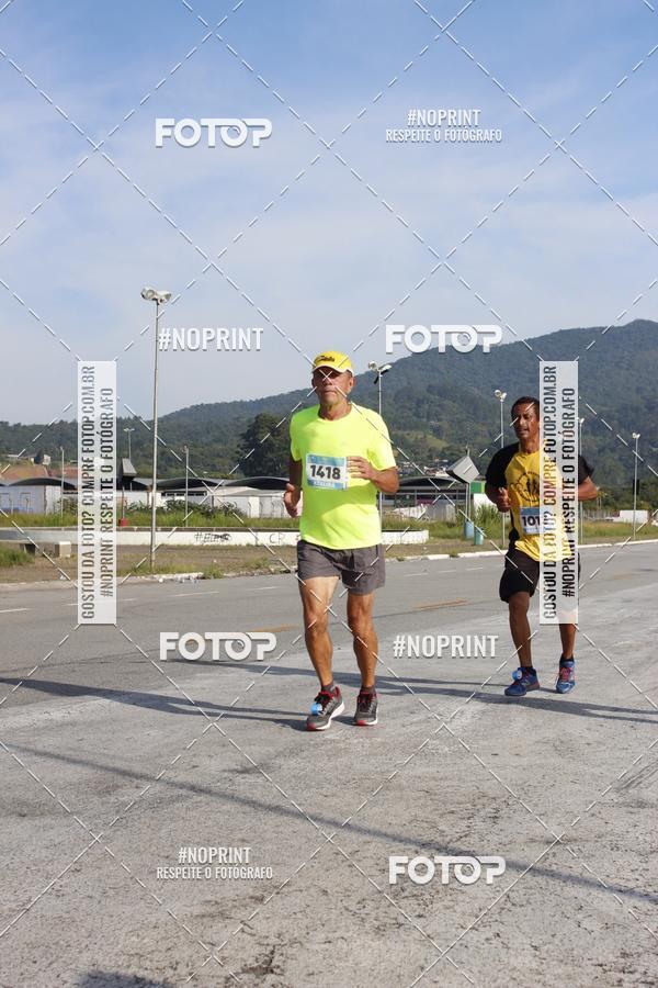 Buy your photos of the eventCORRIDA SOLIDARIA SANTA CASA on Fotop