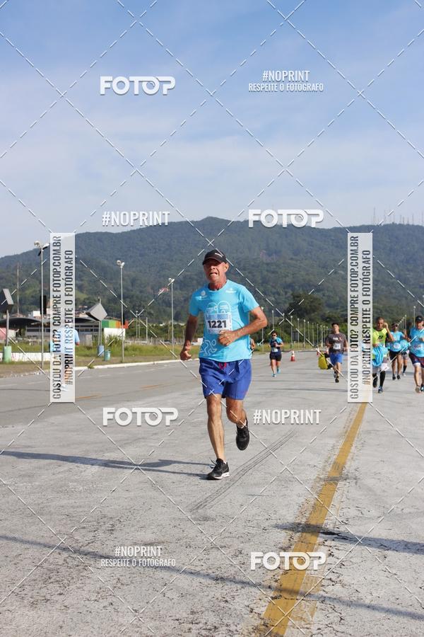 Buy your photos of the eventCORRIDA SOLIDARIA SANTA CASA on Fotop