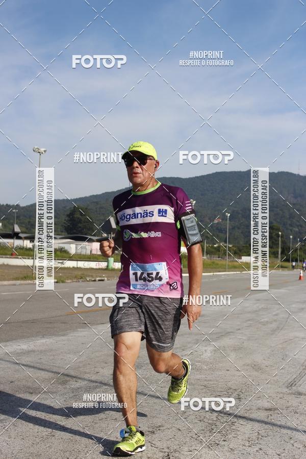 Buy your photos of the eventCORRIDA SOLIDARIA SANTA CASA on Fotop