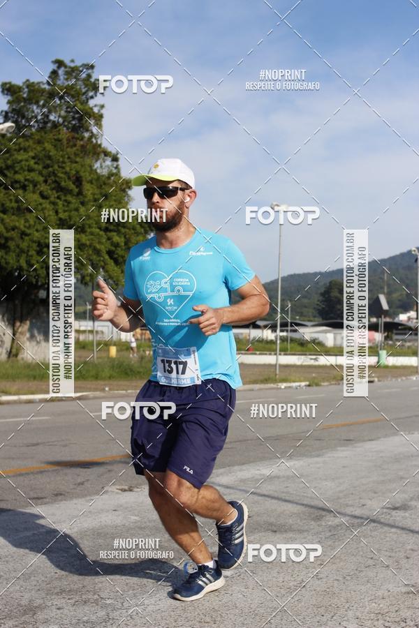 Buy your photos of the eventCORRIDA SOLIDARIA SANTA CASA on Fotop