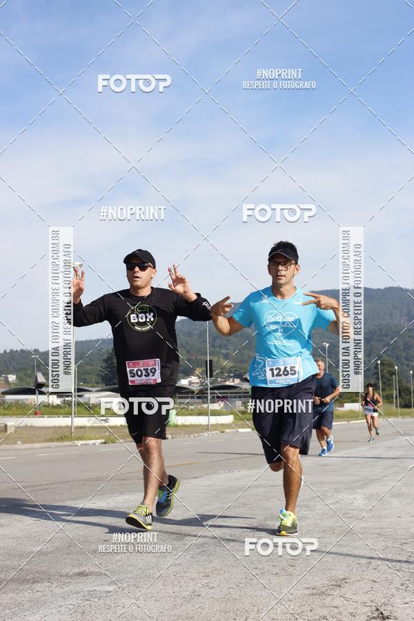 Buy your photos of the eventCORRIDA SOLIDARIA SANTA CASA on Fotop