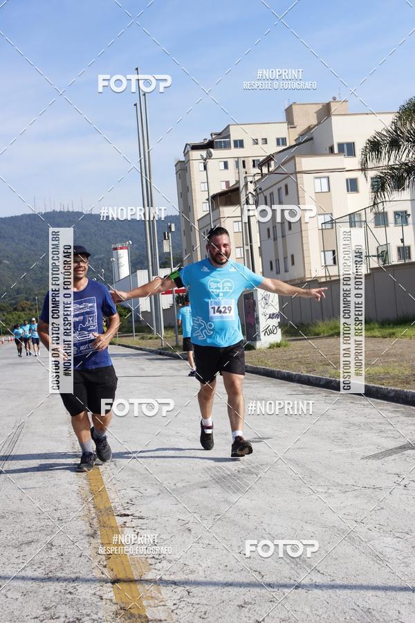 Buy your photos of the eventCORRIDA SOLIDARIA SANTA CASA on Fotop