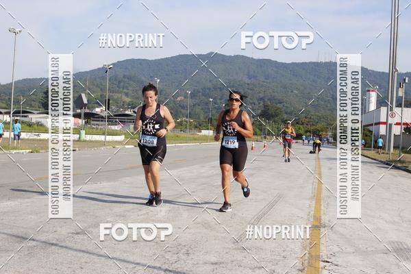 Buy your photos of the eventCORRIDA SOLIDARIA SANTA CASA on Fotop