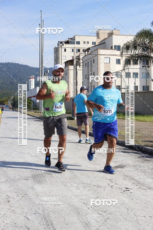 Buy your photos of the eventCORRIDA SOLIDARIA SANTA CASA on Fotop