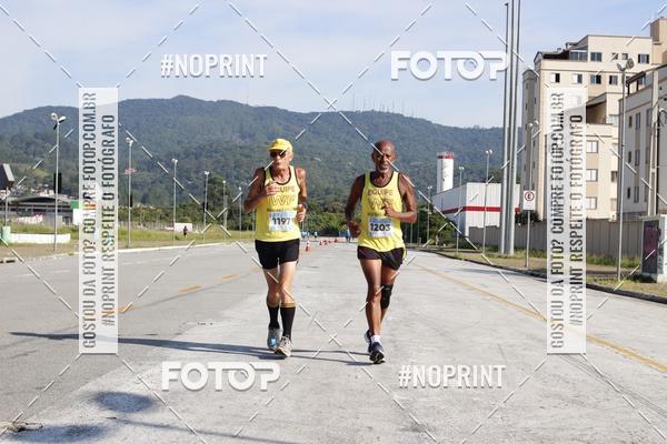 Buy your photos of the eventCORRIDA SOLIDARIA SANTA CASA on Fotop
