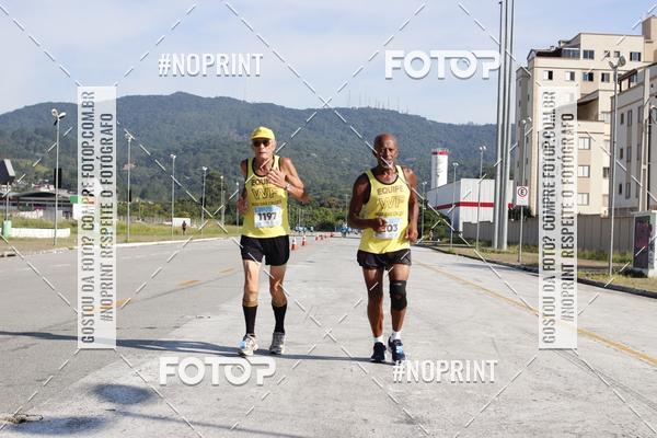 Buy your photos of the eventCORRIDA SOLIDARIA SANTA CASA on Fotop