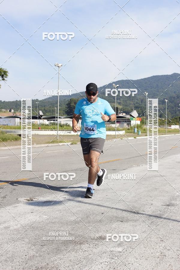 Buy your photos of the eventCORRIDA SOLIDARIA SANTA CASA on Fotop
