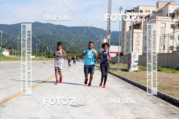 Buy your photos of the eventCORRIDA SOLIDARIA SANTA CASA on Fotop