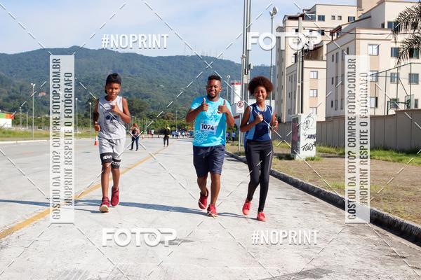 Buy your photos of the eventCORRIDA SOLIDARIA SANTA CASA on Fotop