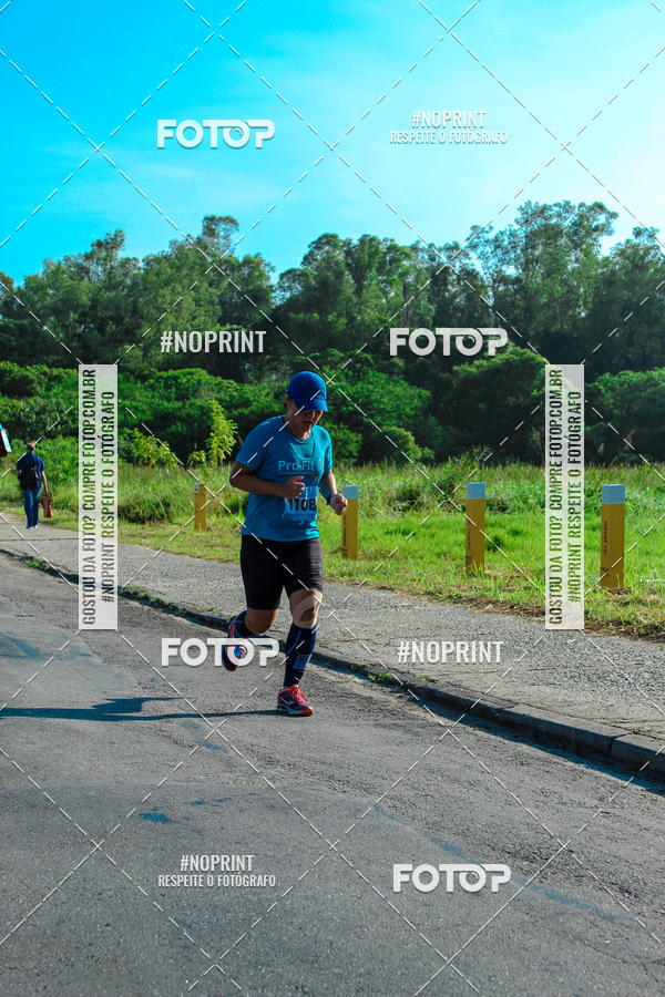 Buy your photos of the eventCORRIDA SOLIDARIA SANTA CASA on Fotop