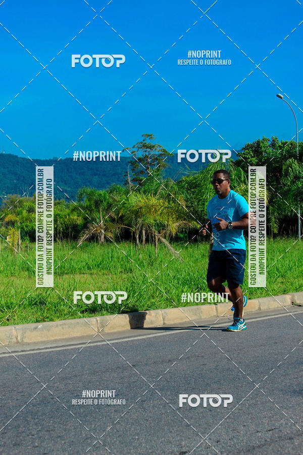 Buy your photos of the eventCORRIDA SOLIDARIA SANTA CASA on Fotop