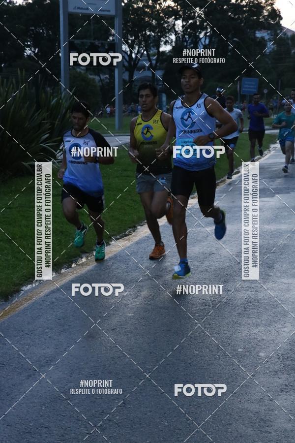 Achetez vos photos de l'�v�nementCorrida da Lua Cheia - Parque Barigui sur Fotop
