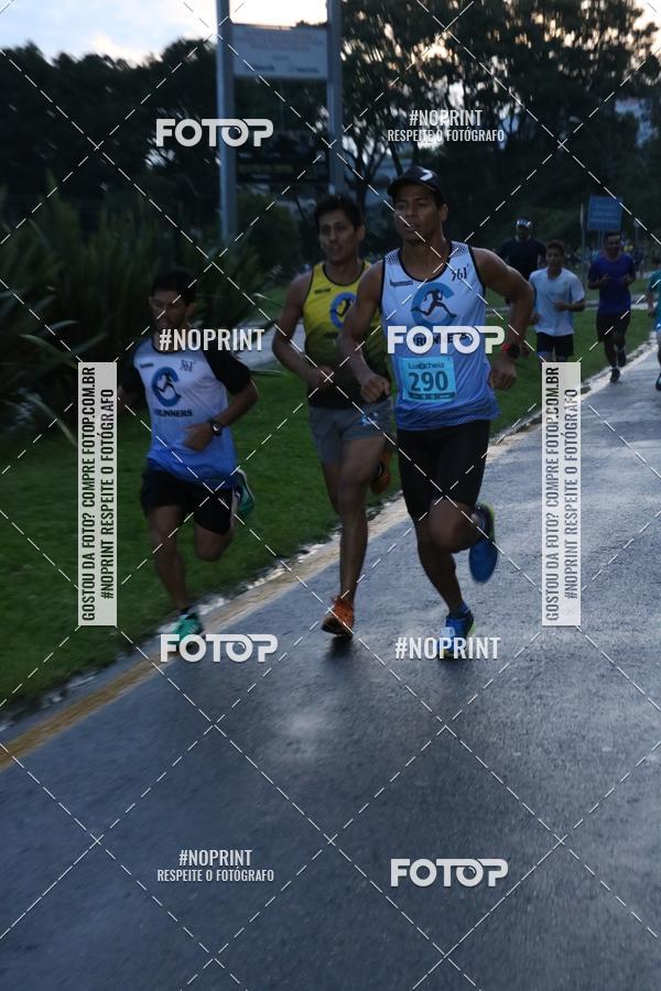 Achetez vos photos de l'�v�nementCorrida da Lua Cheia - Parque Barigui sur Fotop