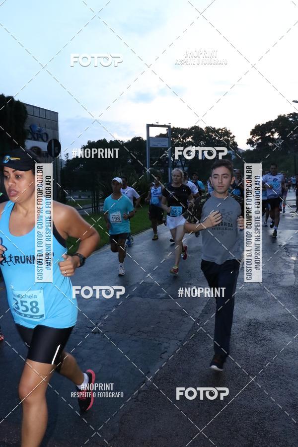 Buy your photos of the eventCorrida da Lua Cheia - Parque Barigui on Fotop