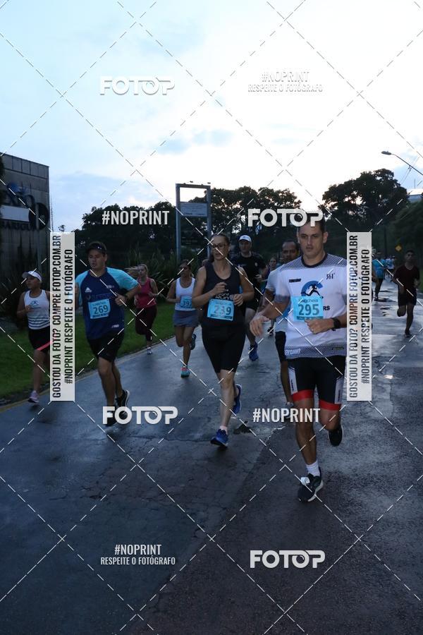 Buy your photos of the eventCorrida da Lua Cheia - Parque Barigui on Fotop