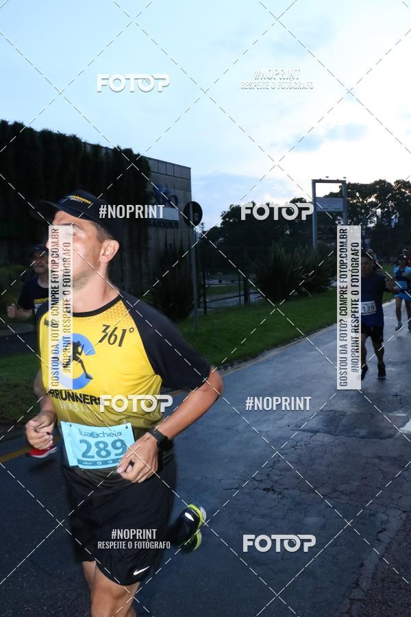 Buy your photos of the eventCorrida da Lua Cheia - Parque Barigui on Fotop