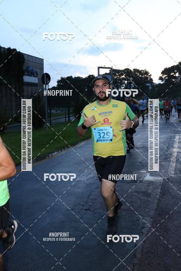 Buy your photos of the eventCorrida da Lua Cheia - Parque Barigui on Fotop