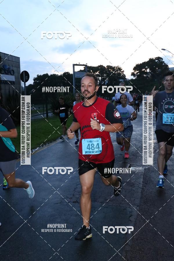 Buy your photos of the eventCorrida da Lua Cheia - Parque Barigui on Fotop