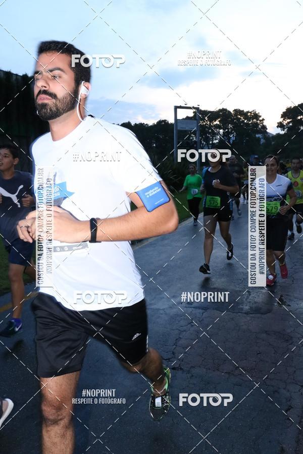 Buy your photos of the eventCorrida da Lua Cheia - Parque Barigui on Fotop