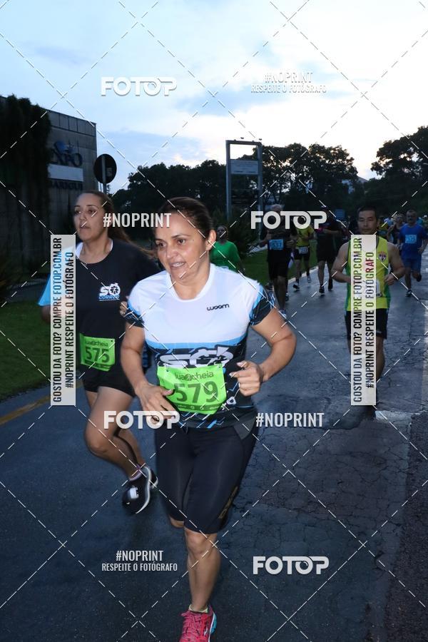 Buy your photos of the eventCorrida da Lua Cheia - Parque Barigui on Fotop