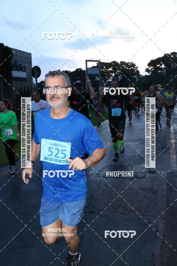 Buy your photos of the eventCorrida da Lua Cheia - Parque Barigui on Fotop