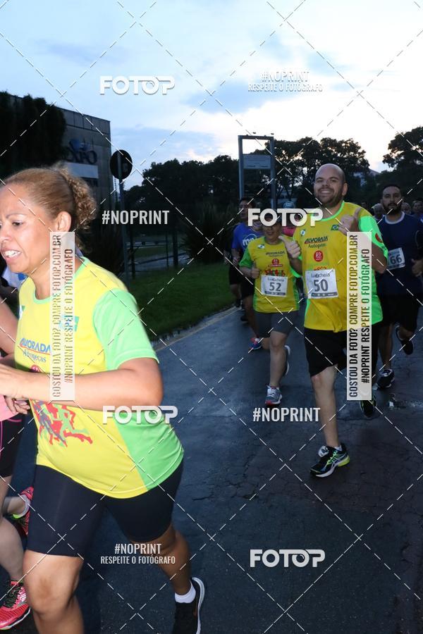 Buy your photos of the eventCorrida da Lua Cheia - Parque Barigui on Fotop