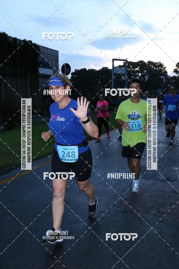 Buy your photos of the eventCorrida da Lua Cheia - Parque Barigui on Fotop
