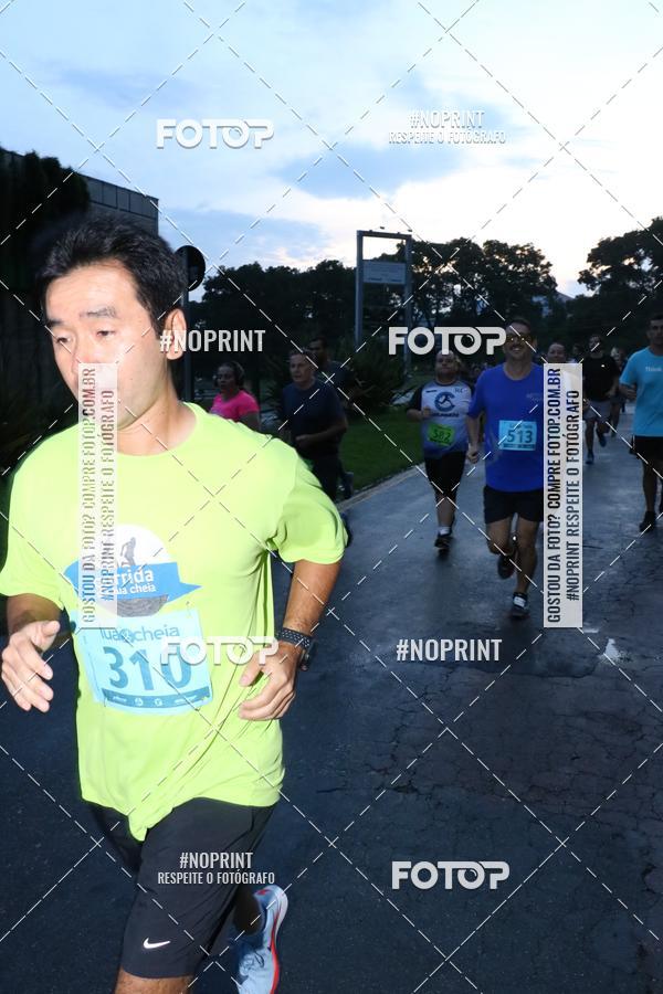 Buy your photos of the eventCorrida da Lua Cheia - Parque Barigui on Fotop