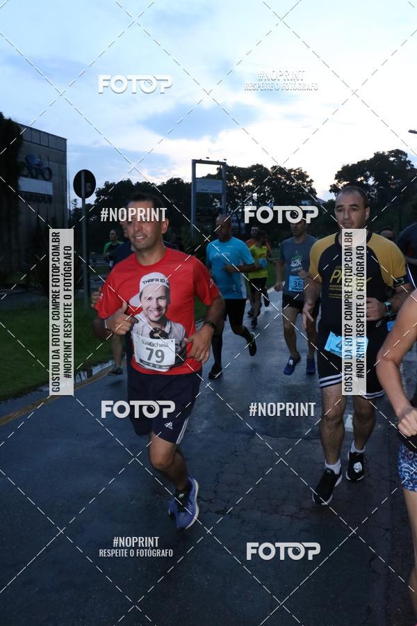 Buy your photos of the eventCorrida da Lua Cheia - Parque Barigui on Fotop