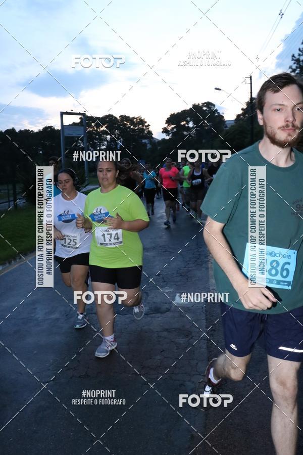 Buy your photos of the eventCorrida da Lua Cheia - Parque Barigui on Fotop