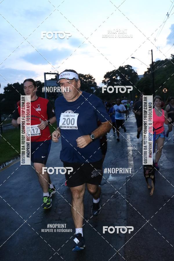 Buy your photos of the eventCorrida da Lua Cheia - Parque Barigui on Fotop