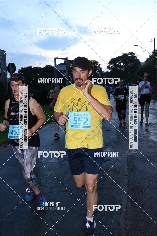 Buy your photos of the eventCorrida da Lua Cheia - Parque Barigui on Fotop