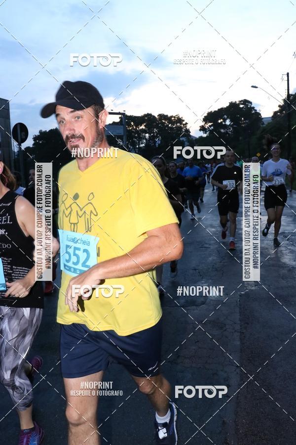 Buy your photos of the eventCorrida da Lua Cheia - Parque Barigui on Fotop