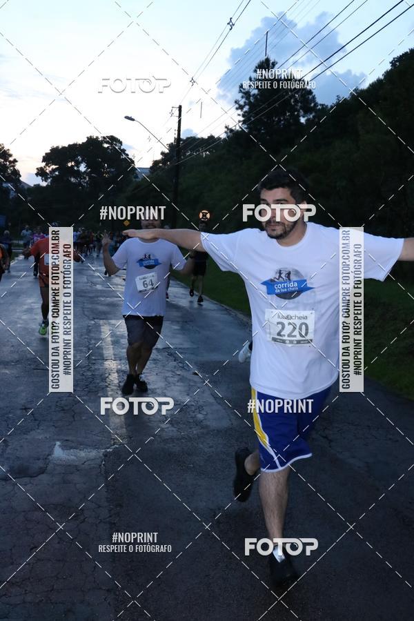 Buy your photos of the eventCorrida da Lua Cheia - Parque Barigui on Fotop