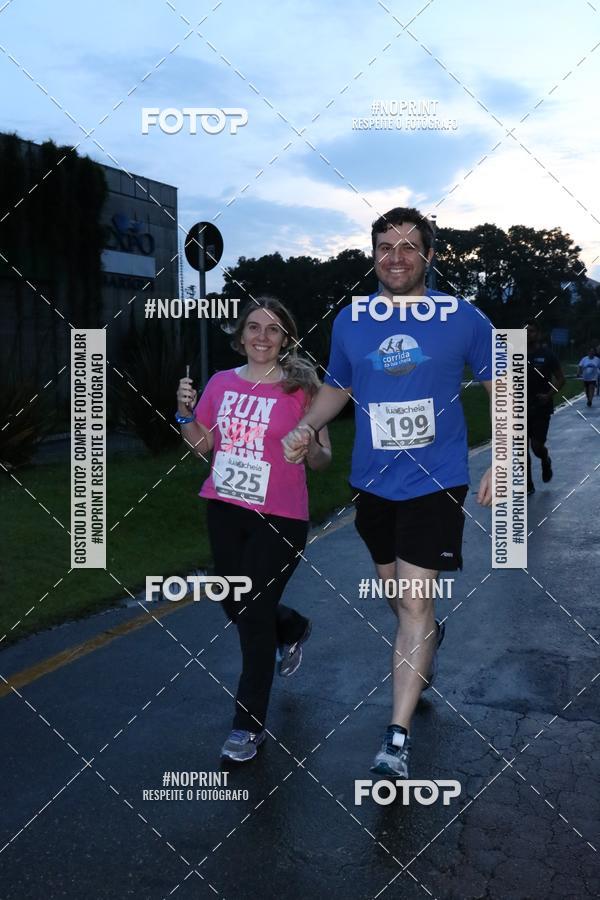 Buy your photos of the eventCorrida da Lua Cheia - Parque Barigui on Fotop