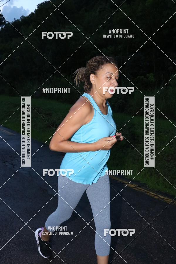 Buy your photos of the eventCorrida da Lua Cheia - Parque Barigui on Fotop