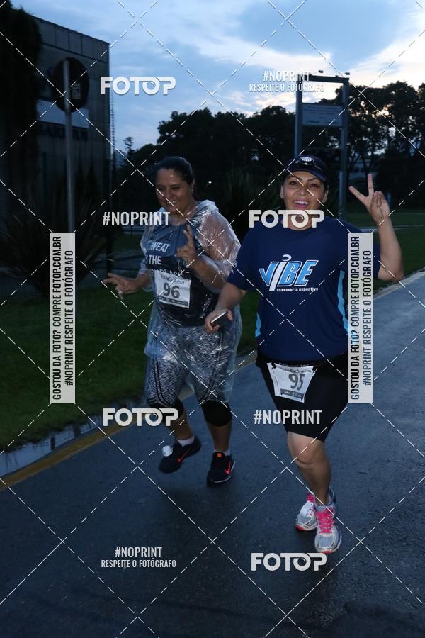 Buy your photos of the eventCorrida da Lua Cheia - Parque Barigui on Fotop