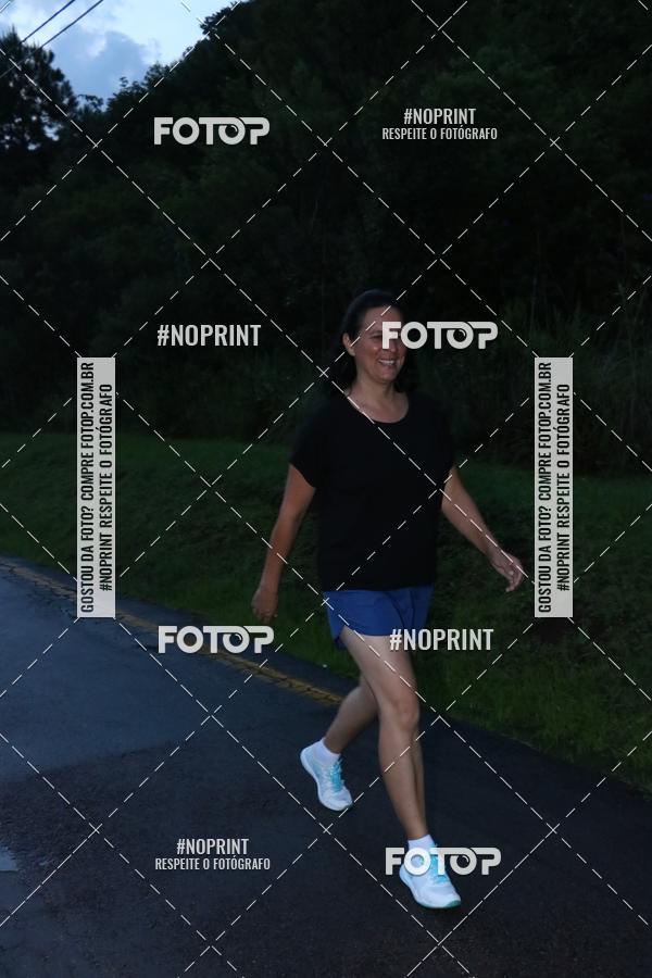 Buy your photos of the eventCorrida da Lua Cheia - Parque Barigui on Fotop