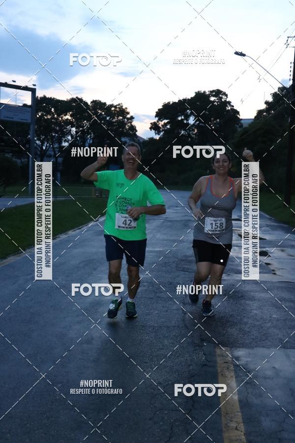 Buy your photos of the eventCorrida da Lua Cheia - Parque Barigui on Fotop