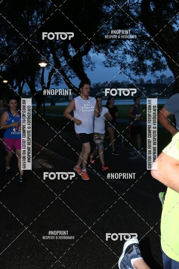 Buy your photos of the eventCorrida da Lua Cheia - Parque Barigui on Fotop