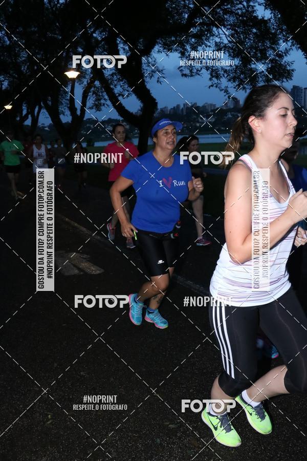 Buy your photos of the eventCorrida da Lua Cheia - Parque Barigui on Fotop
