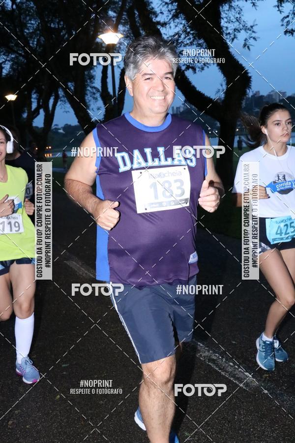 Buy your photos of the eventCorrida da Lua Cheia - Parque Barigui on Fotop