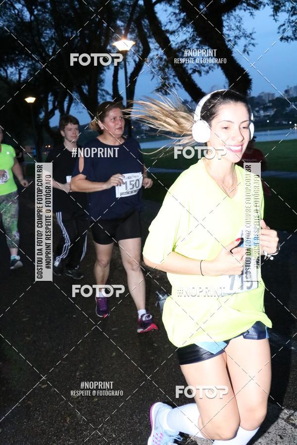 Buy your photos of the eventCorrida da Lua Cheia - Parque Barigui on Fotop