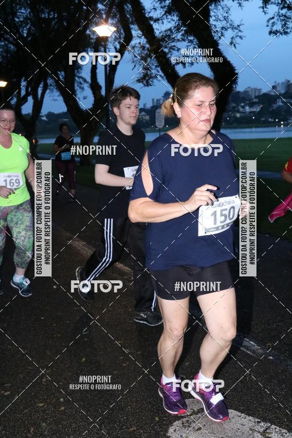 Buy your photos of the eventCorrida da Lua Cheia - Parque Barigui on Fotop