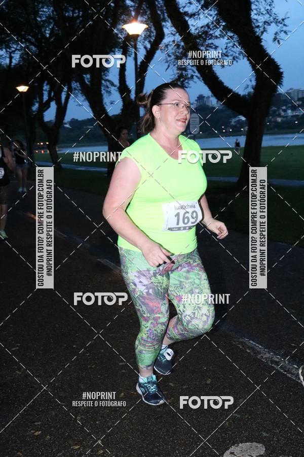Buy your photos of the eventCorrida da Lua Cheia - Parque Barigui on Fotop