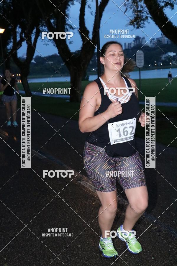 Buy your photos of the eventCorrida da Lua Cheia - Parque Barigui on Fotop