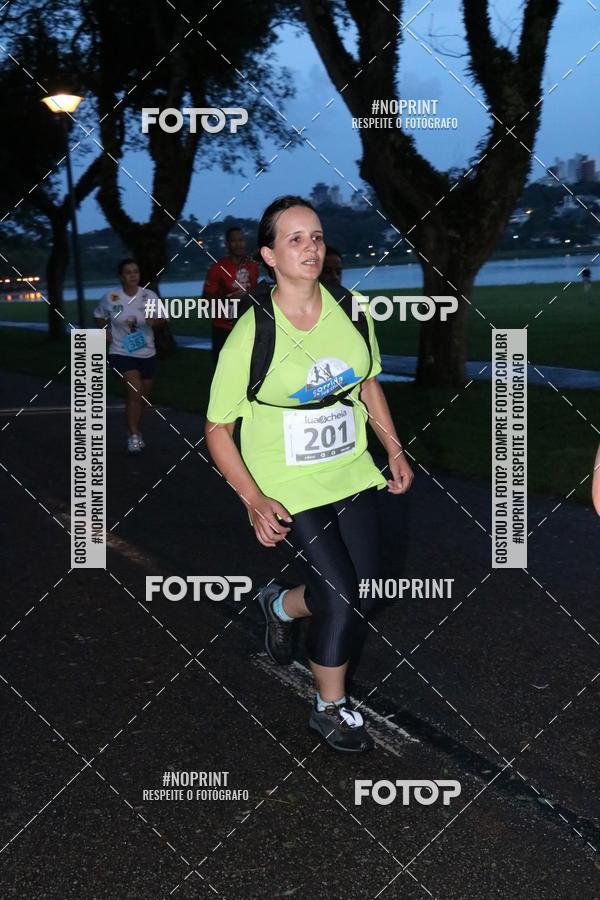 Buy your photos of the eventCorrida da Lua Cheia - Parque Barigui on Fotop