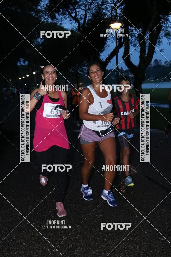 Buy your photos of the eventCorrida da Lua Cheia - Parque Barigui on Fotop