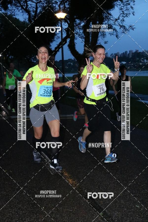 Buy your photos of the eventCorrida da Lua Cheia - Parque Barigui on Fotop